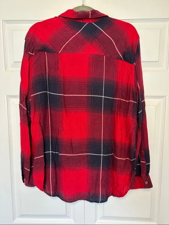Women’s Soft Comfy Red Plaid Shirt Size Large ❤️ Garage - Picture 2 of 7